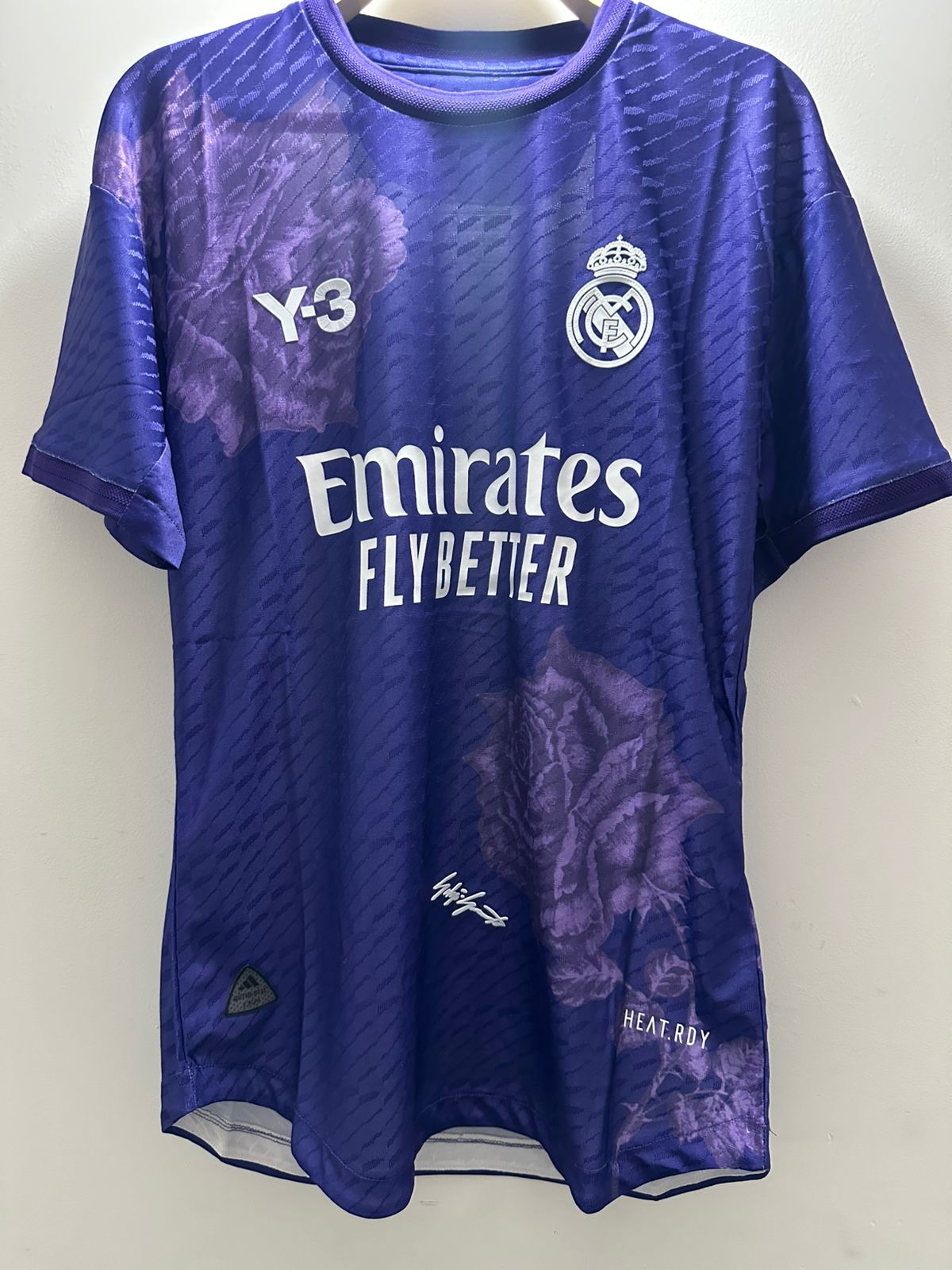 ⚽️ Caja Misteriosa Mystery Actual - Camisetas Icónicas desde el 2022