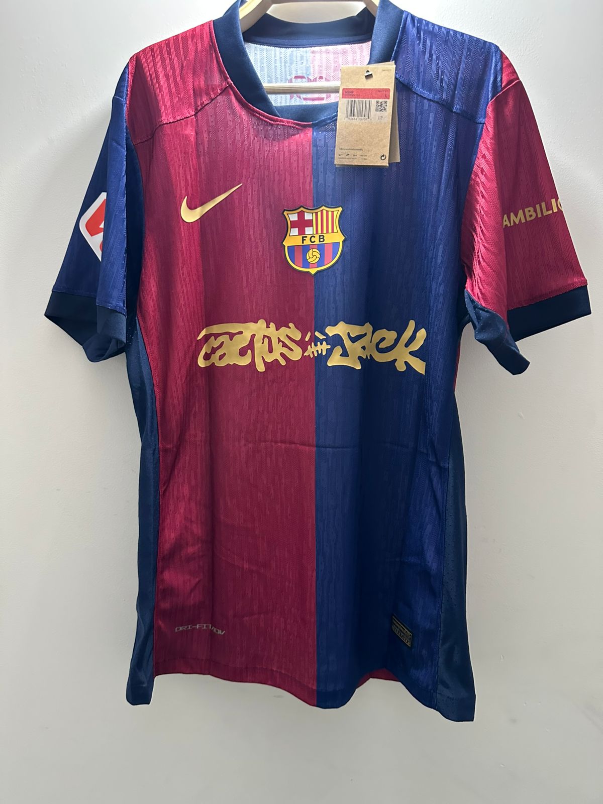 ⚽️ Caja Misteriosa Mystery Actual - Camisetas Icónicas desde el 2022