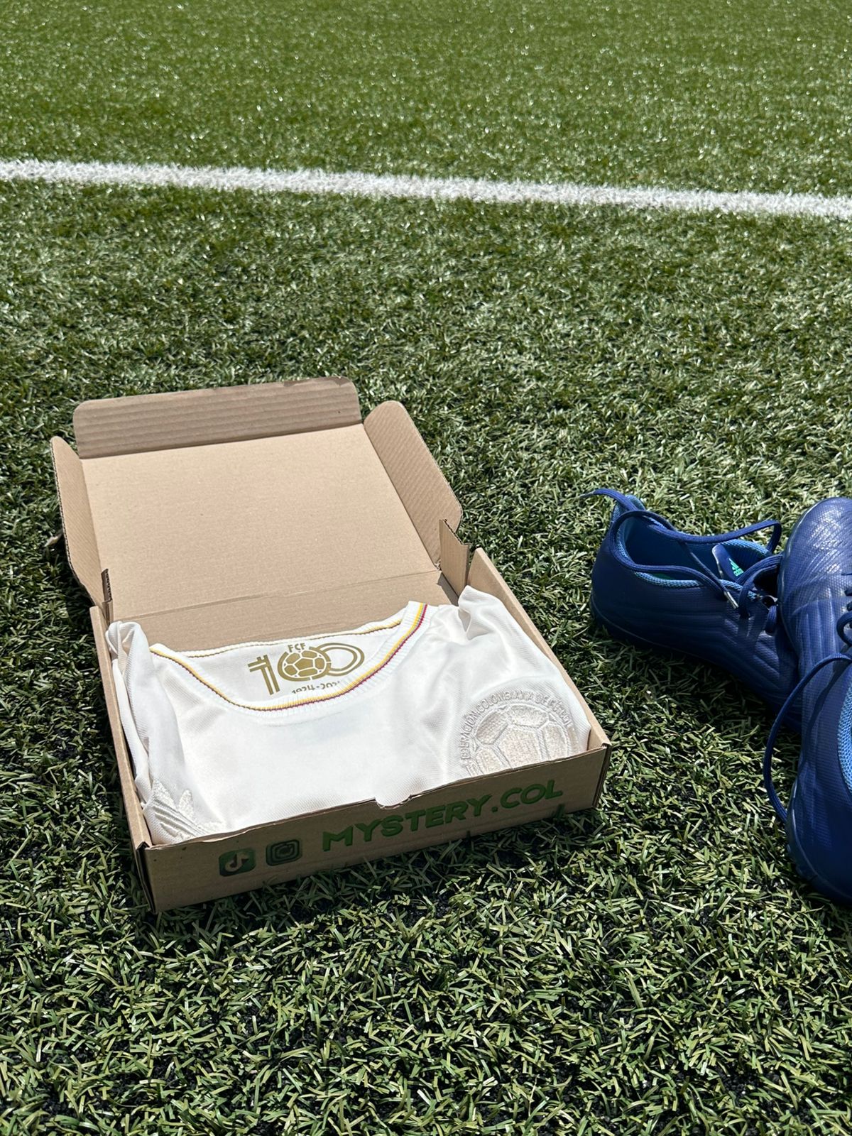 ⚽️ Caja Misteriosa Mystery Actual - Camisetas Icónicas desde el 2022