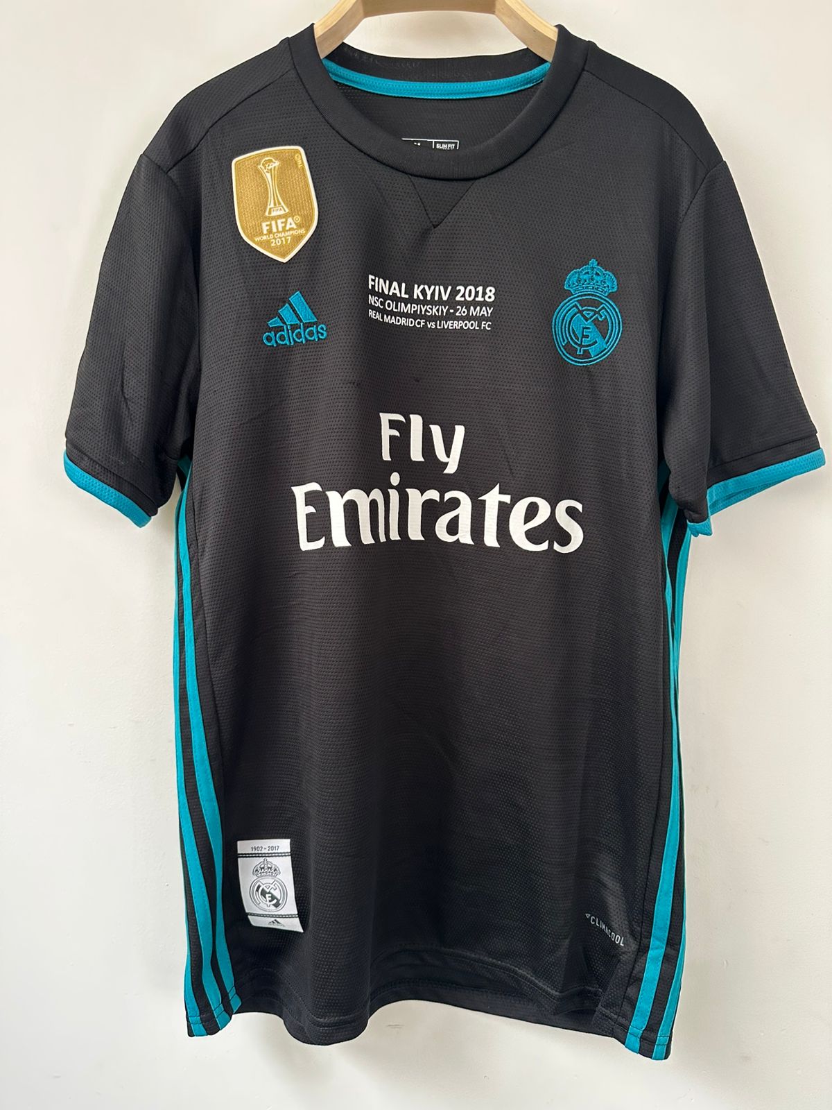 🕰️ Caja Misteriosa Mystery Retro - Camisetas Legendarias del Pasado